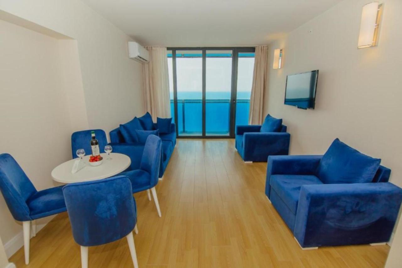 General Sea View Apartments In Orbi City Batumi Eksteriør billede