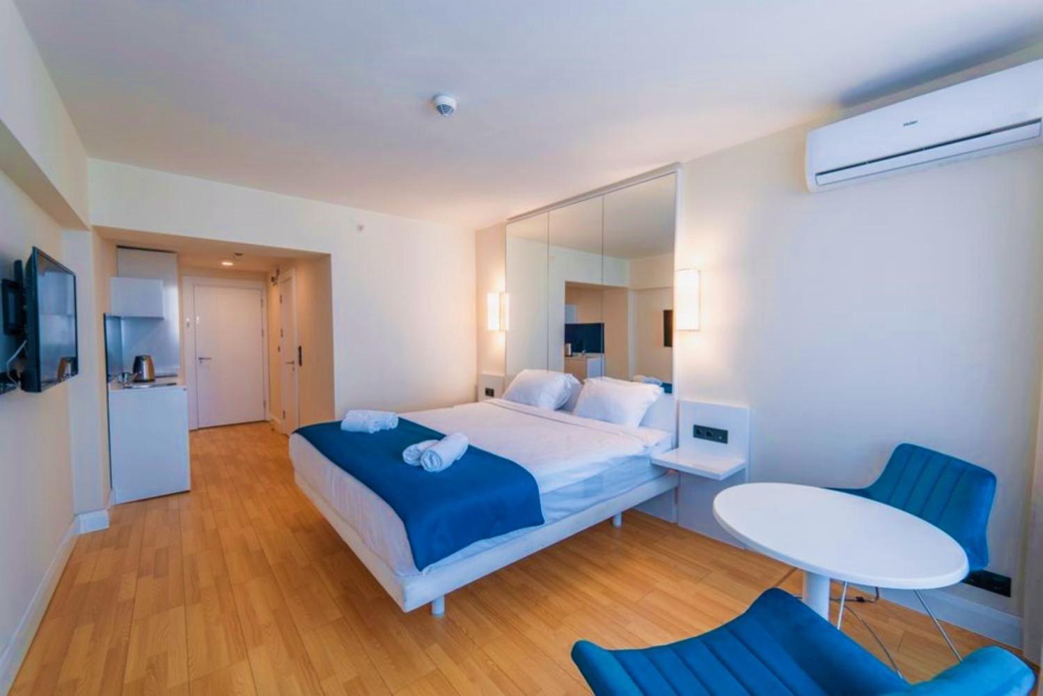 General Sea View Apartments In Orbi City Batumi Eksteriør billede